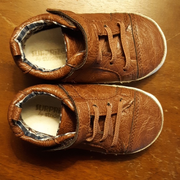#548Surprise by Stride Rite. Baby shoes. Size:12-18 months - Picture 3 of 7